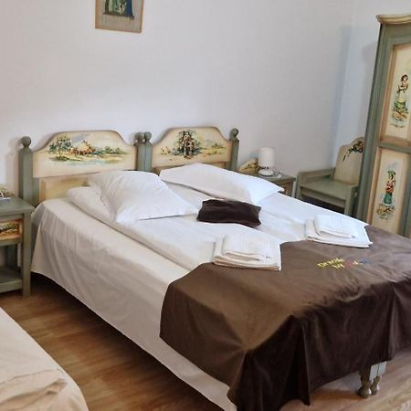 Prolex Turism Srl Ξενοδοχείο Μπραν Εξωτερικό φωτογραφία